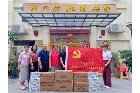 愛心助老，柏事特人一直在路上